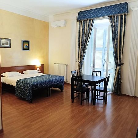 Opera Italian Suite Rom Exterior foto